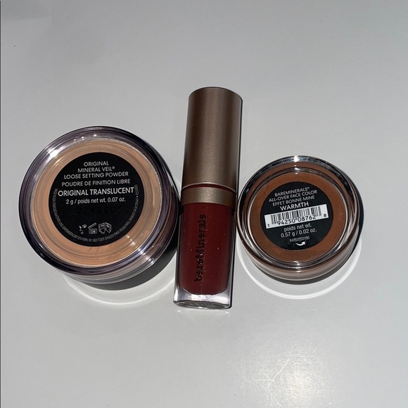 bareMinerals Red and Tan Setting Powder and Spray Collection - Picture 1 of 7